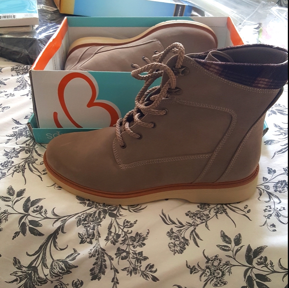 Purchased two pair.